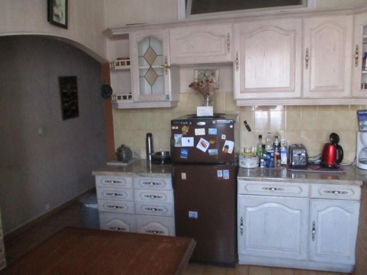 Chez Brigitte Guesthouse Ницца Экстерьер фото